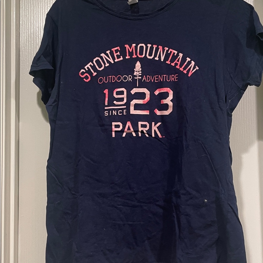 Stone Mountain Accessories Kids Navy Graphic Tee